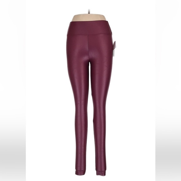 Koral Medium Lustrous Max High Rise Legging in Rosewood - Picture 2 of 3